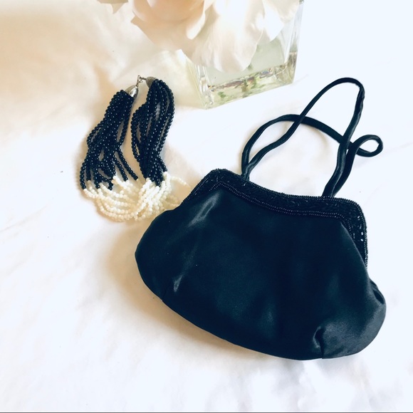 Beaded Clutch Wristlet - Black - Picture 2 of 8